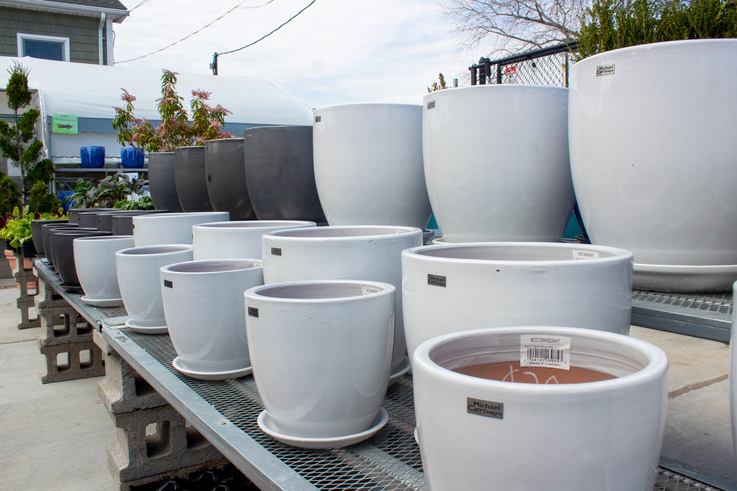 big lots ceramic flower pots Classic Smooth Pots